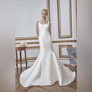 Sarah Nouri Ren wedding dress
